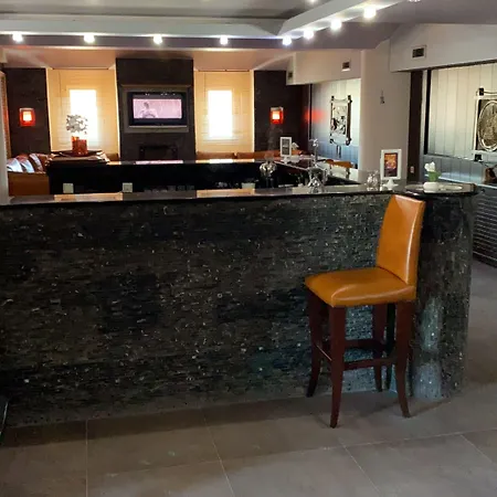 Hotel Ofuro World Esmirna