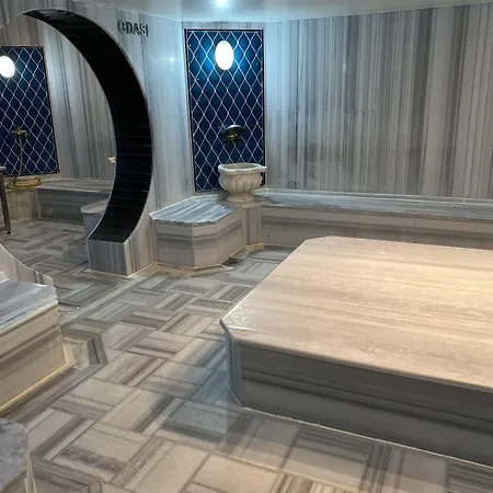 Ofuro World Hotel 3*