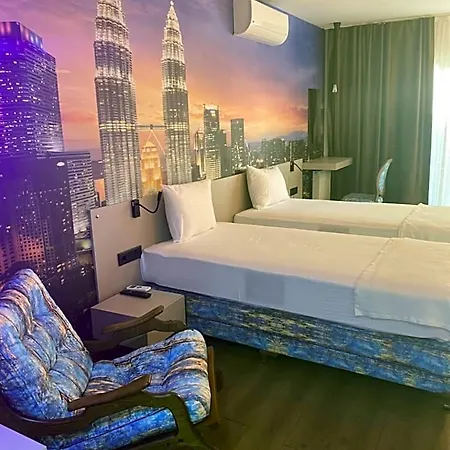 Ofuro World Hotel 3*